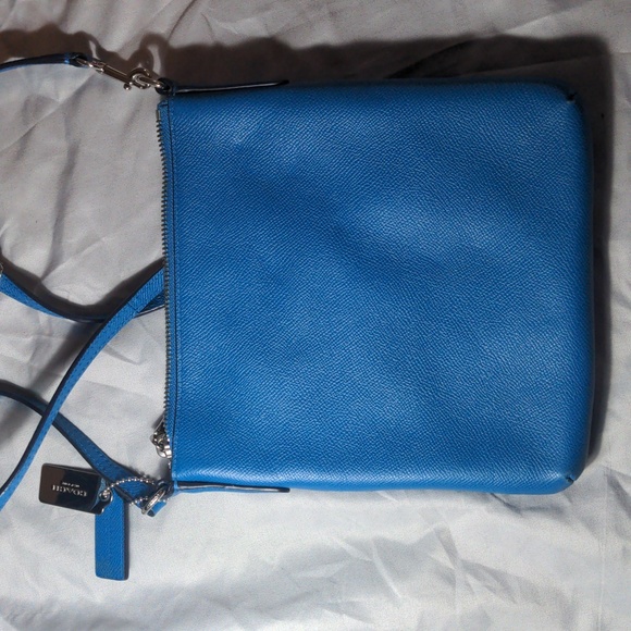 Blue Leather Coach Crossbody Bag - Picture 2 of 6